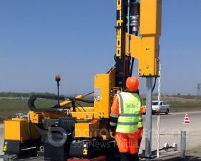 Система автоматического контроля вертикальности мачты